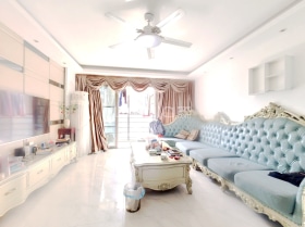 凤凰花苑大四房，满五唯一，低于指导价卖。