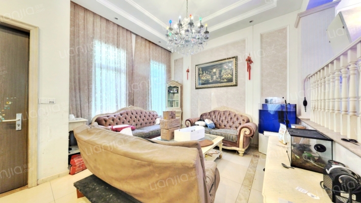 中大九里德(别墅)二手房实景图