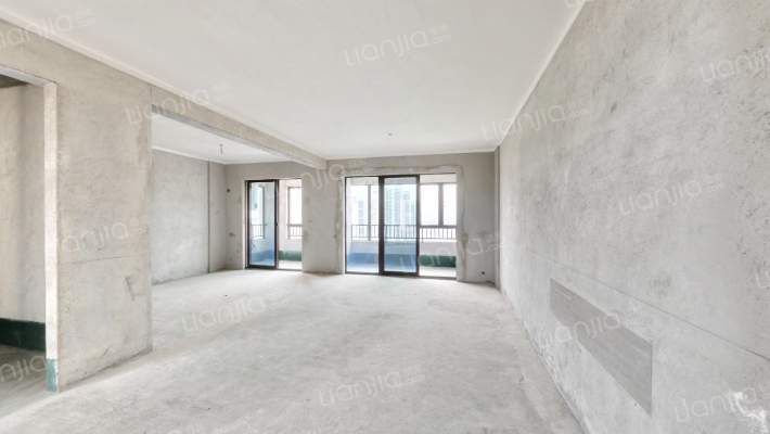 颐和春晓岸芷轩二手房实景图