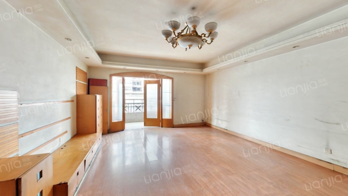 南桥花苑二手房实景图