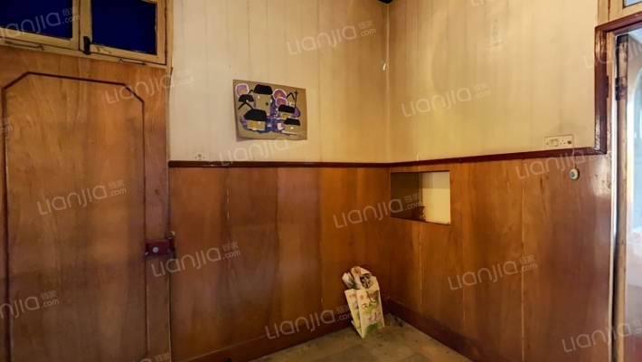 胜利街648号二手房实景图