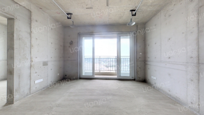 东望冠誉二手房实景图