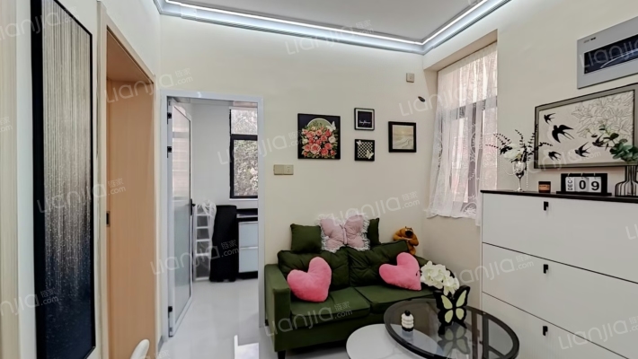 东粮小区二手房实景图