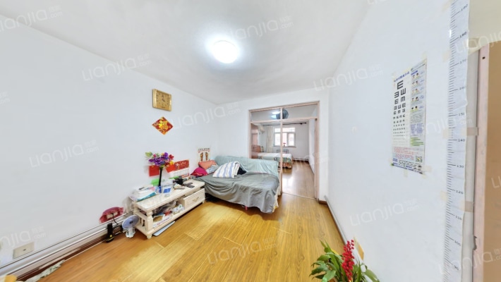 秋园里二手房实景图