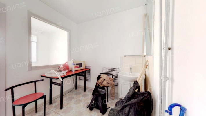 铁路宿舍二手房实景图