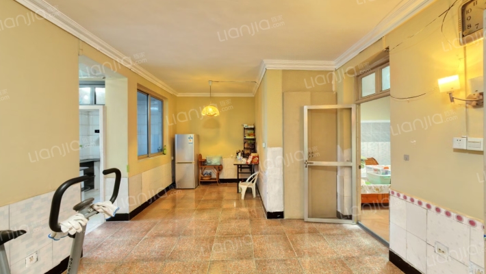 皇爵花园一期二手房实景图