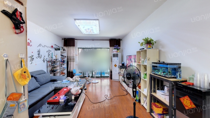 申峰花苑二手房实景图