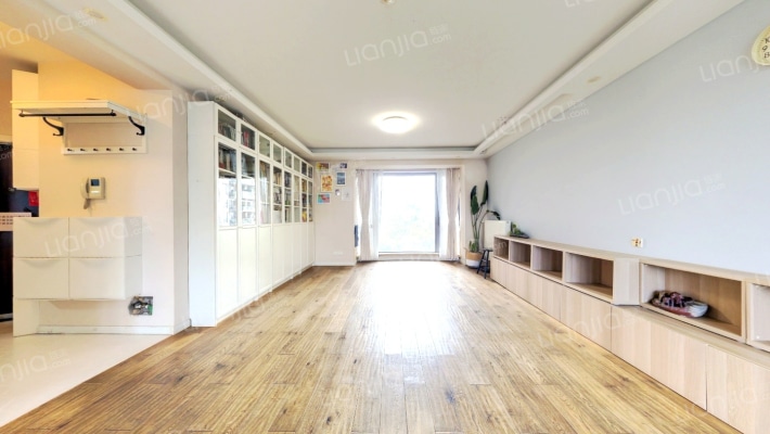 汇贤居二手房实景图