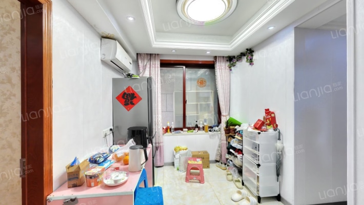 柳莺佳苑二手房实景图