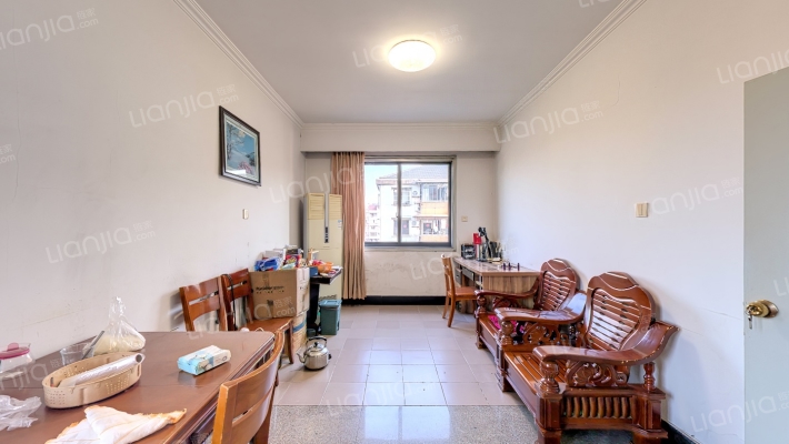 新河路二手房实景图