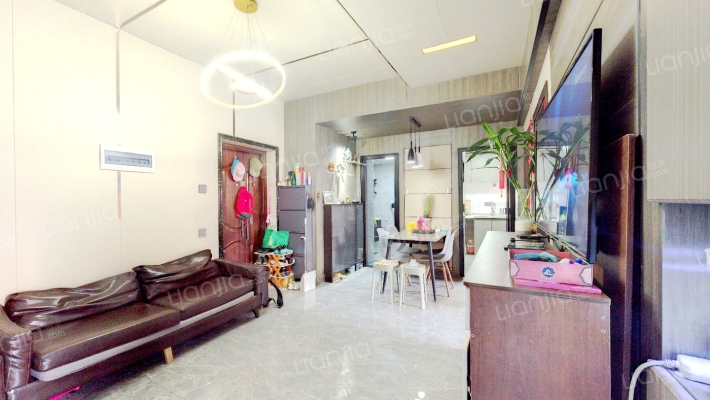 美丽华居二手房实景图