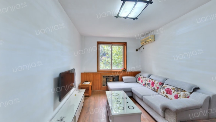 西航南苑小区二手房实景图