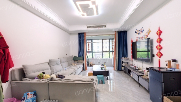 万达公园里一期二手房实景图