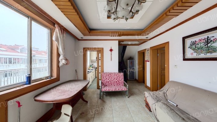 华德公寓二手房实景图