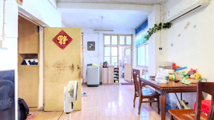 四十五街二手房实景图