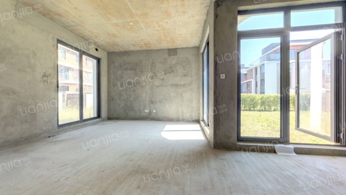 中铁·湖畔影月二手房实景图