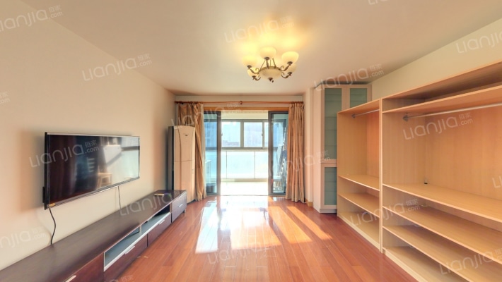 静安凤凰苑二手房实景图