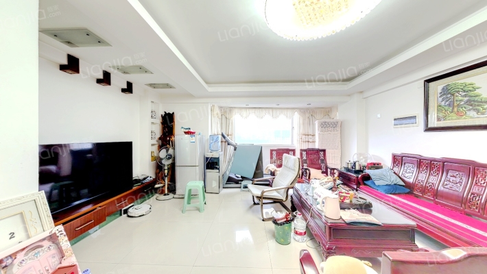 新南花园二手房实景图