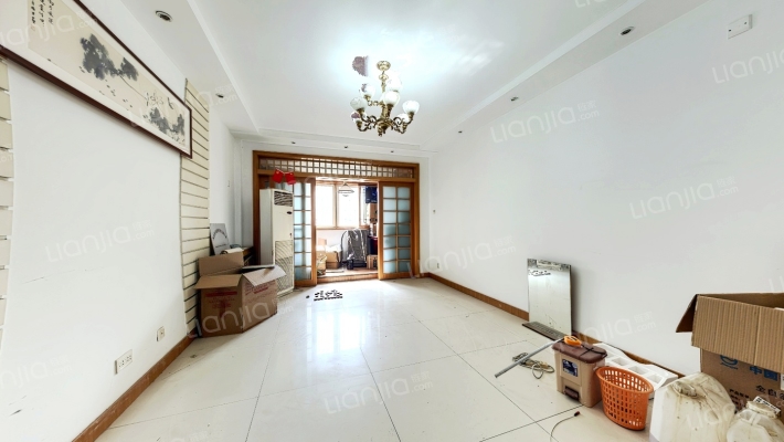 工人路339号院二手房实景图