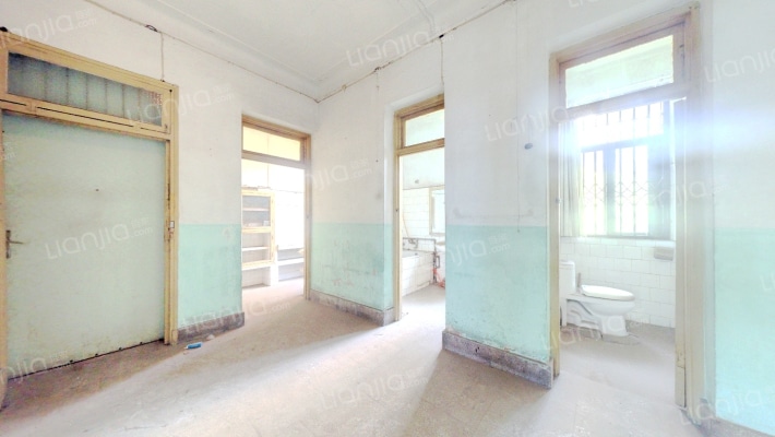 商业街50号二手房实景图