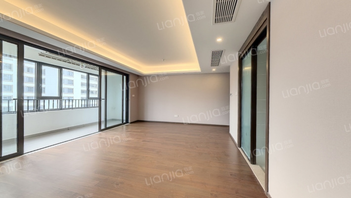 长江凌云府二手房实景图