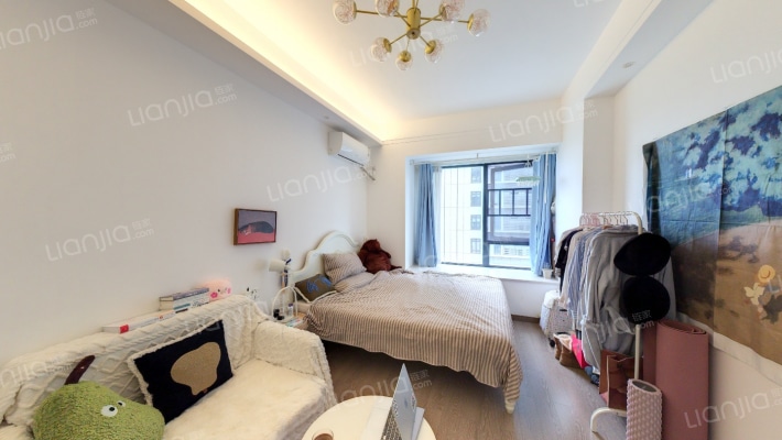 映客龙湖璟翠公馆二手房实景图