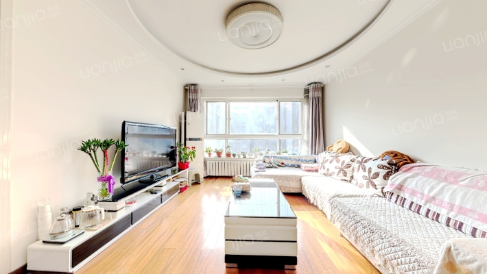 阿尔卡迪亚A区二手房实景图