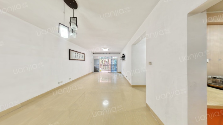 蓝山上城二手房实景图