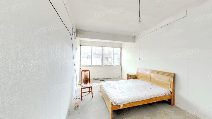 新河东村二手房实景图