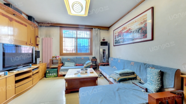 腌制小区二手房实景图