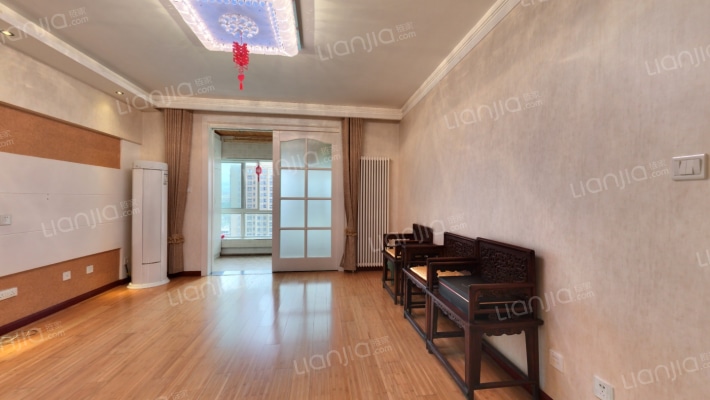 太阳水岸新城二手房实景图