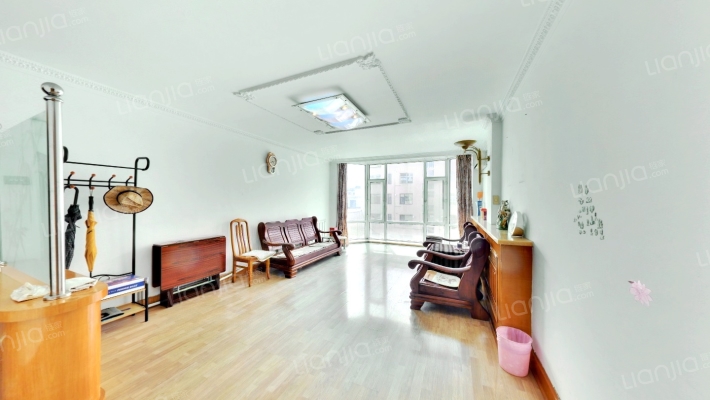 青津小区二手房实景图