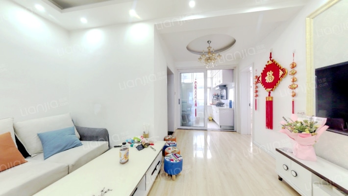 中经路17号二手房实景图