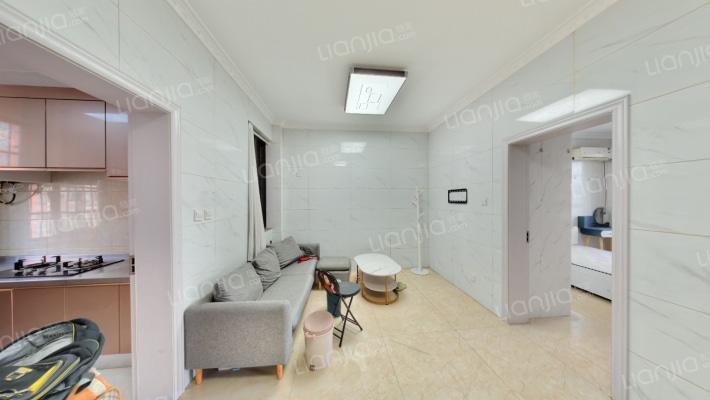 绿城馨苑二手房实景图