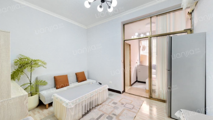 纺织街118号二手房实景图