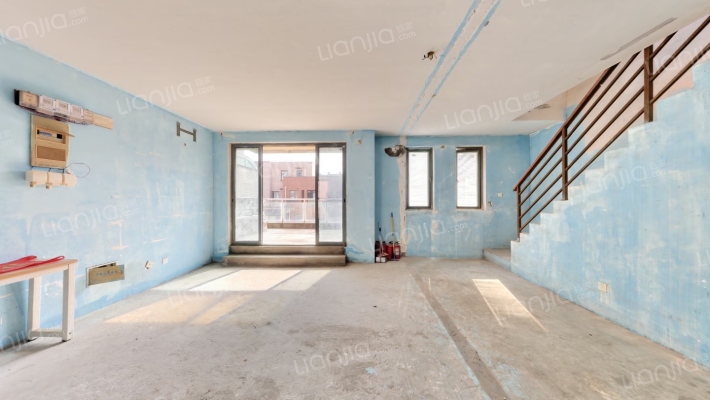 新世纪绿树湾二手房实景图