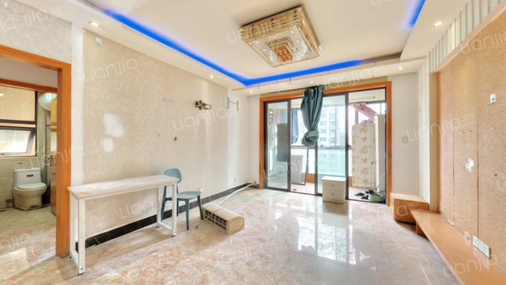 东港嘉苑三区二手房实景图