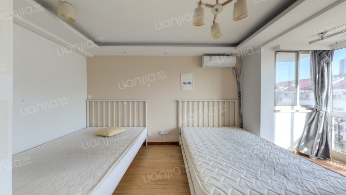 伟业金锦苑三村二手房实景图