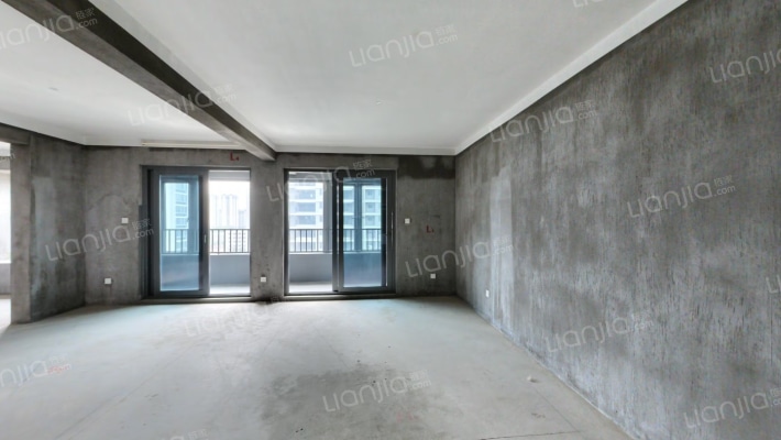 绿城春来云潮二手房实景图