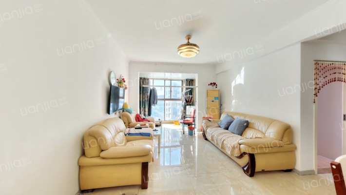 融邦领秀国际二手房实景图