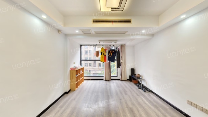 金科美辰二手房实景图