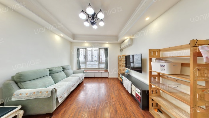 润扬双铁广场二手房实景图