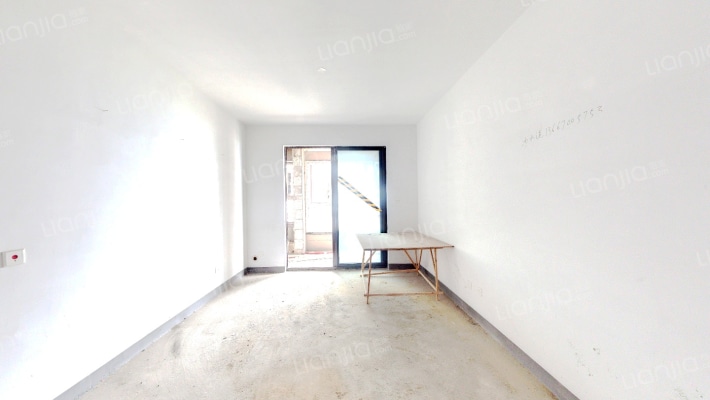 绿地国际博览城二期博君二手房实景图