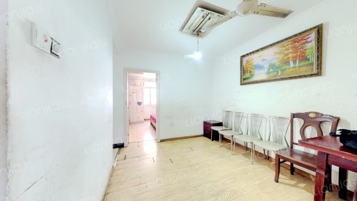 合裕路1545号二手房实景图