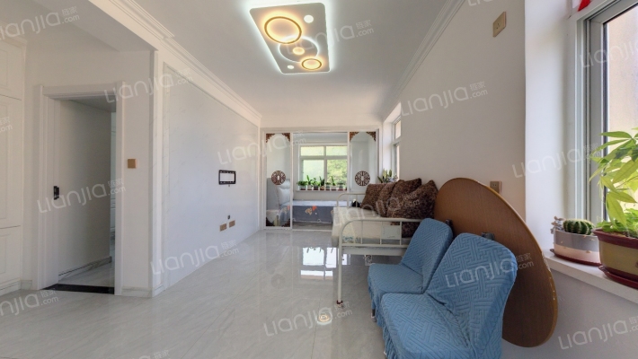 阳春小区二手房实景图