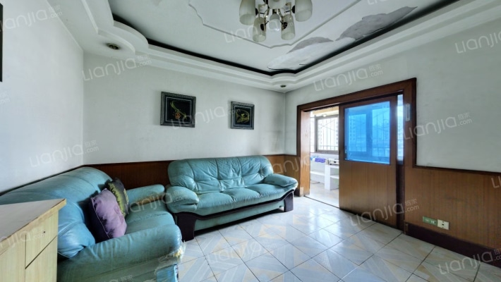 岳英街107号二手房实景图