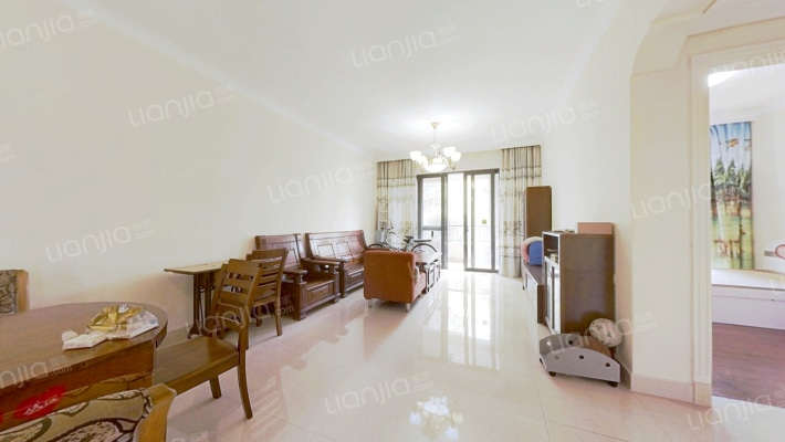 美林湖贝沙湾二手房实景图