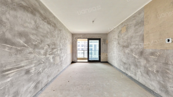 映湖十里B区二手房实景图