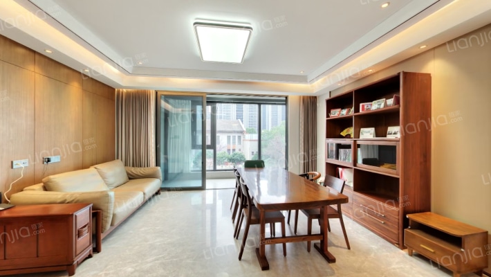 融创玖玺台二手房实景图