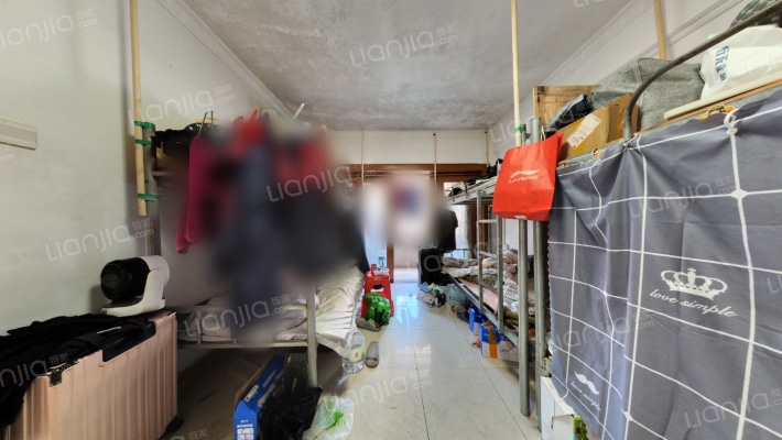 海外装饰大厦二手房实景图